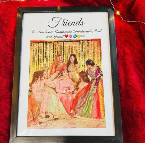 Friends Customize Frame